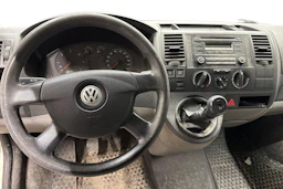 valkoinen Volkswagen Transporter 2007 kuva 9.