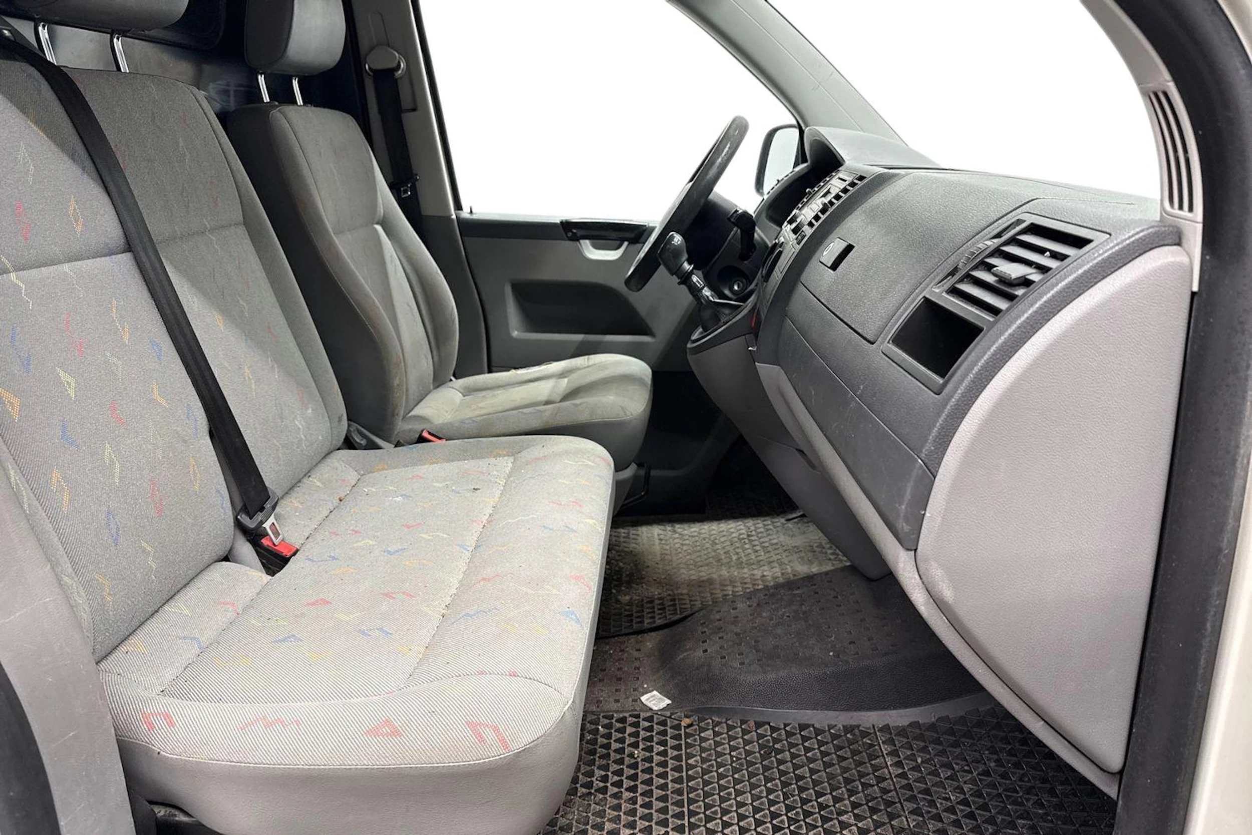 valkoinen Volkswagen Transporter 2007 kuva 11.