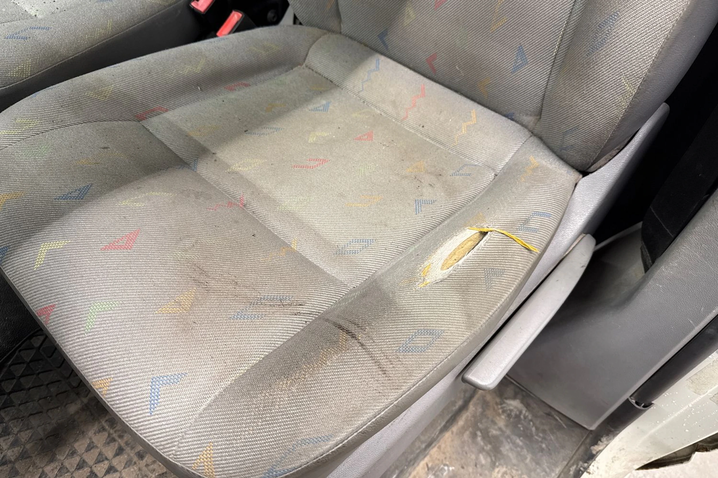 valkoinen Volkswagen Transporter 2007 kuva 19.