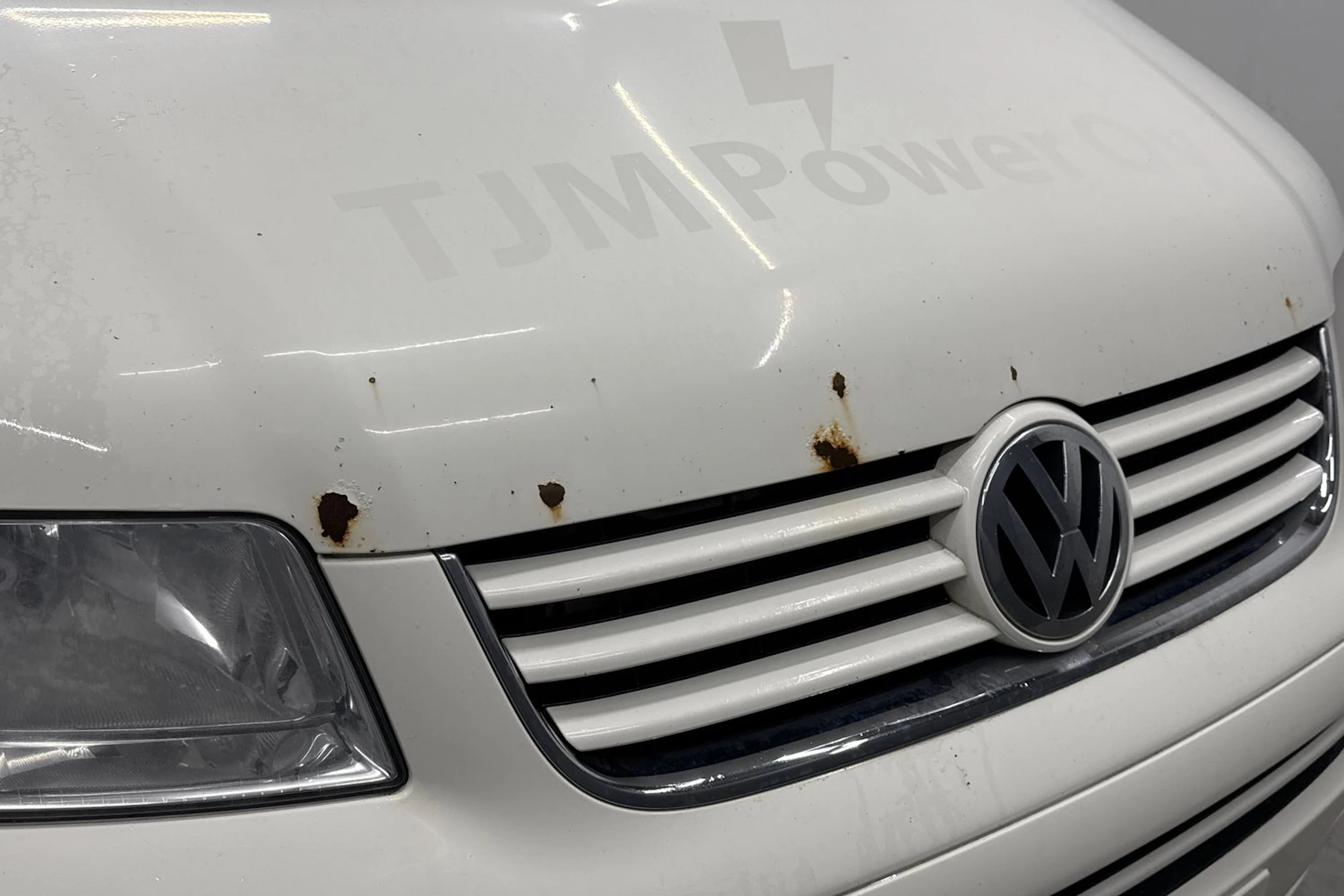 valkoinen Volkswagen Transporter 2007 kuva 34.