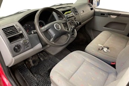 punainen Volkswagen Transporter 2007 kuva 3.