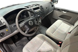 oranssi Volkswagen Transporter 2007 kuva 7.