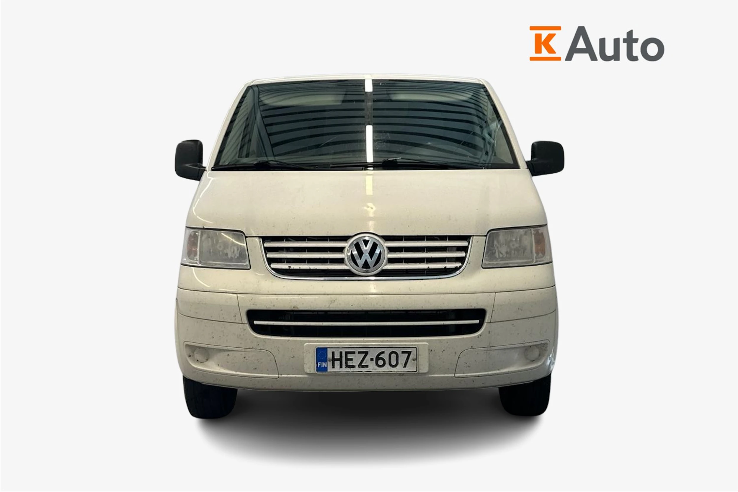 valkoinen Volkswagen Transporter 2008 kuva 2.