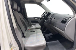 valkoinen Volkswagen Transporter 2008 kuva 11.