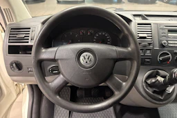 valkoinen Volkswagen Transporter 2008 kuva 19.