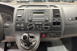 valkoinen Volkswagen Transporter 2008 kuva 20.
