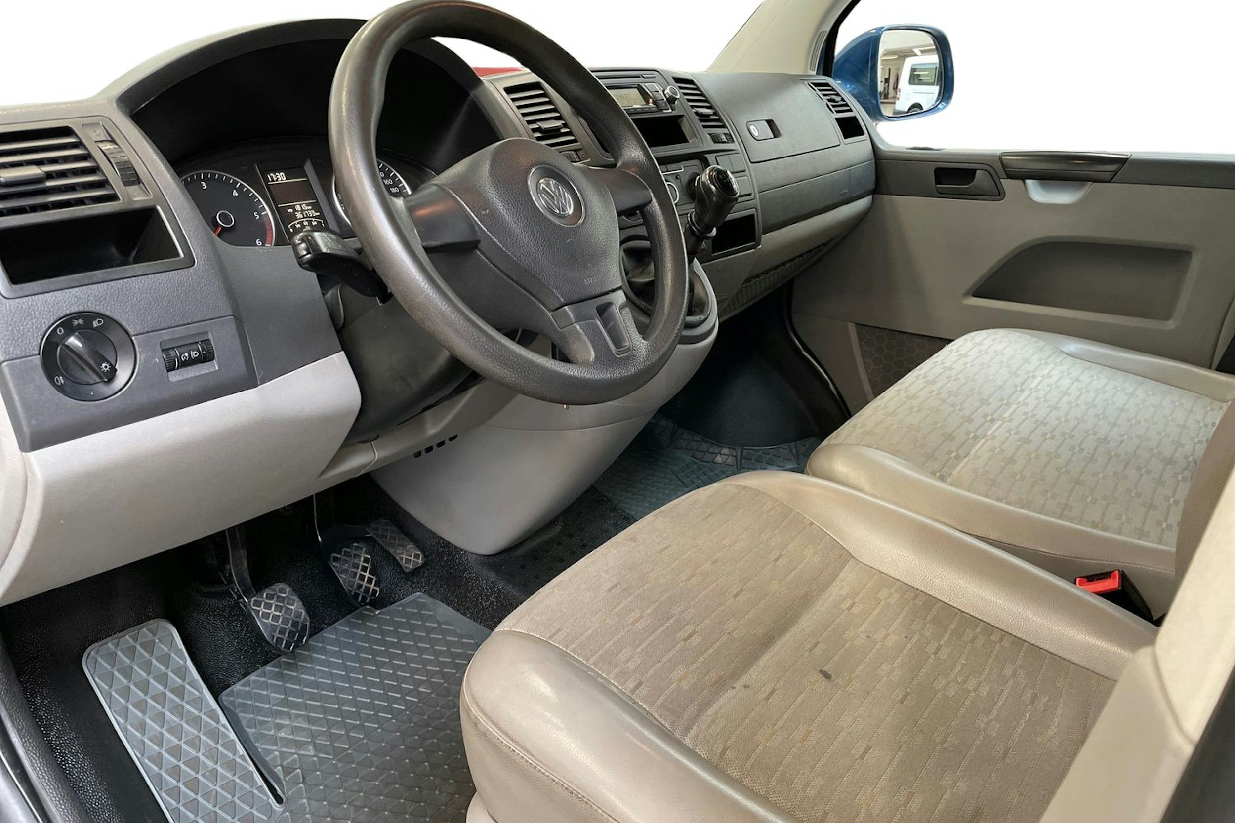 sininen Volkswagen Transporter 2009 kuva 7.