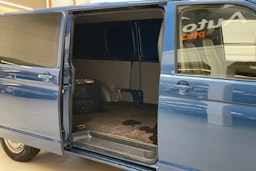 sininen Volkswagen Transporter 2009 kuva 13.