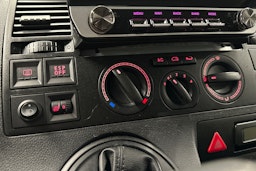 vihreä Volkswagen Transporter 2009 kuva 22.