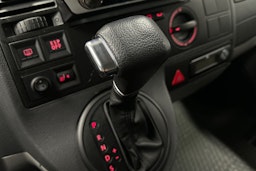 vihreä Volkswagen Transporter 2009 kuva 23.