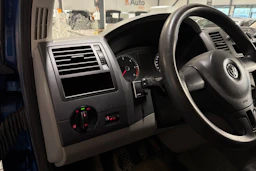 sininen Volkswagen Transporter 2009 kuva 4.