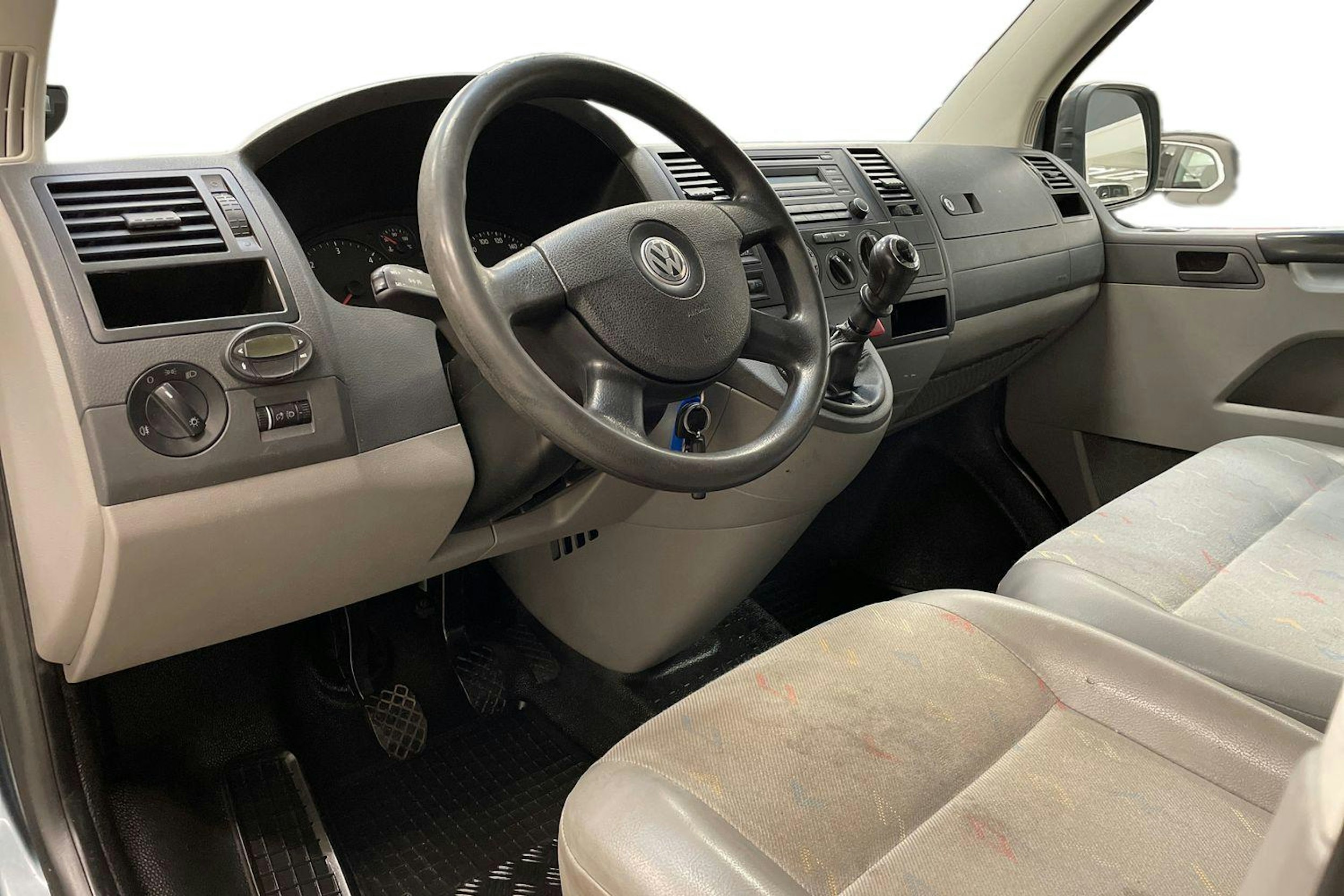 harmaa Volkswagen Transporter 2009 kuva 8.