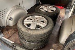 harmaa Volkswagen Transporter 2009 kuva 16.