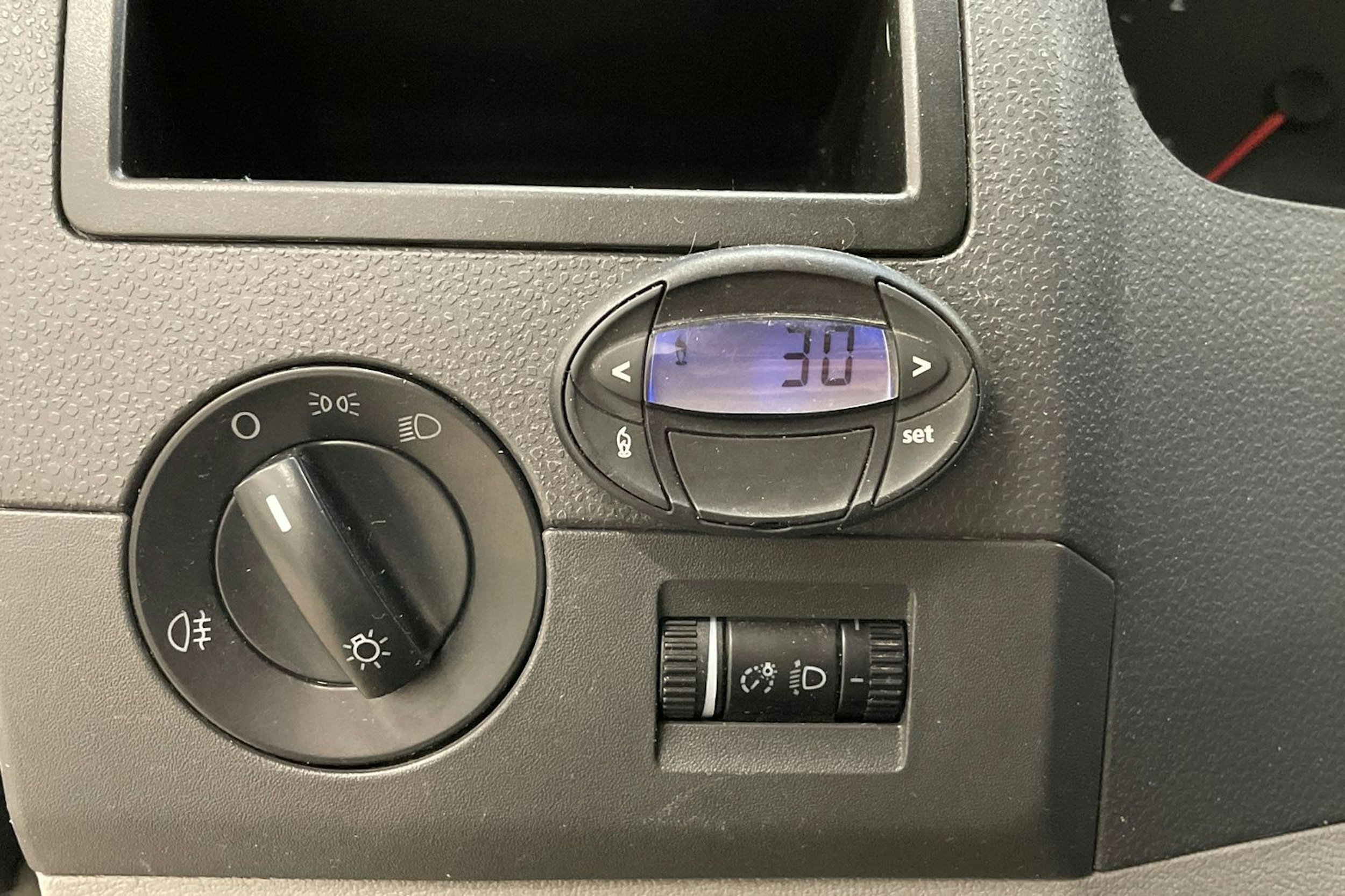 harmaa Volkswagen Transporter 2009 kuva 17.