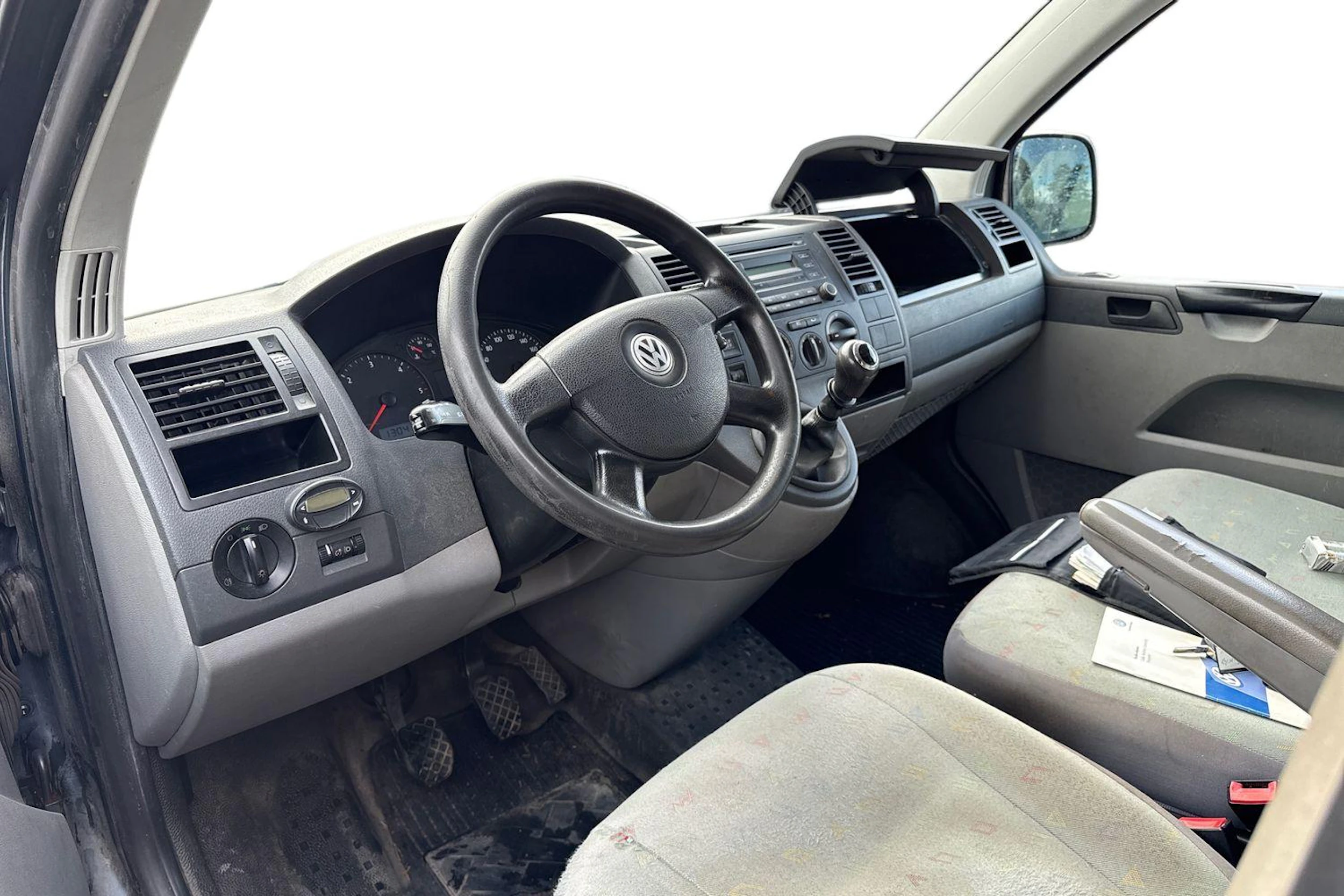 harmaa Volkswagen Transporter 2009 kuva 3.