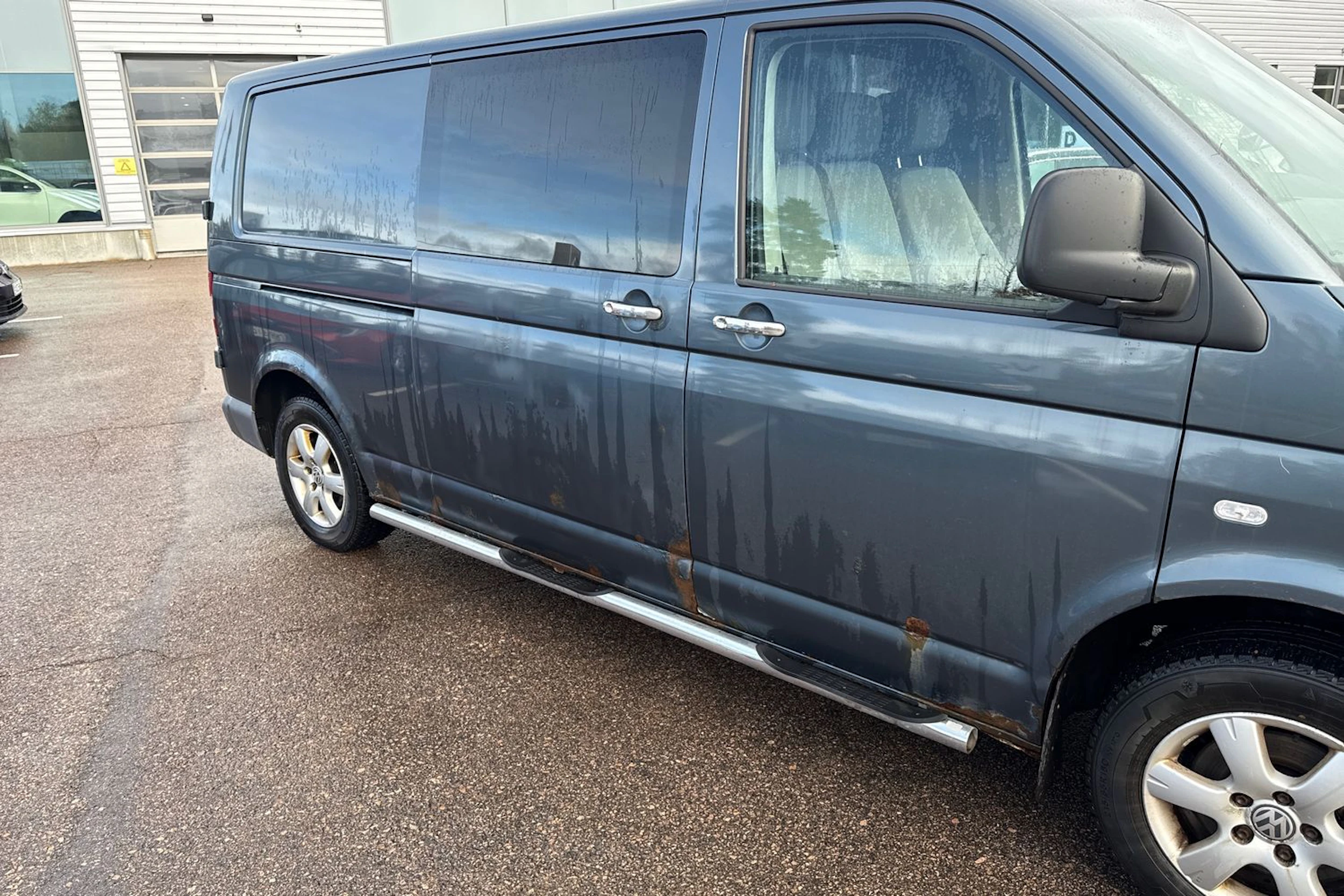 harmaa Volkswagen Transporter 2009 kuva 6.