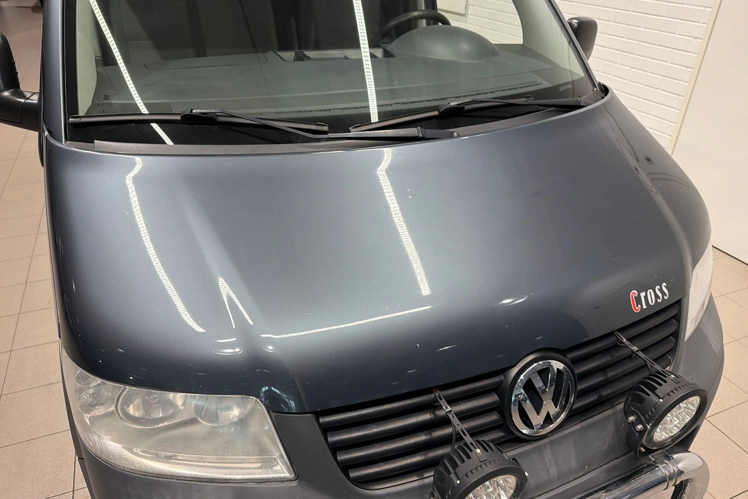 harmaa Volkswagen Transporter 2009 kuva 18.