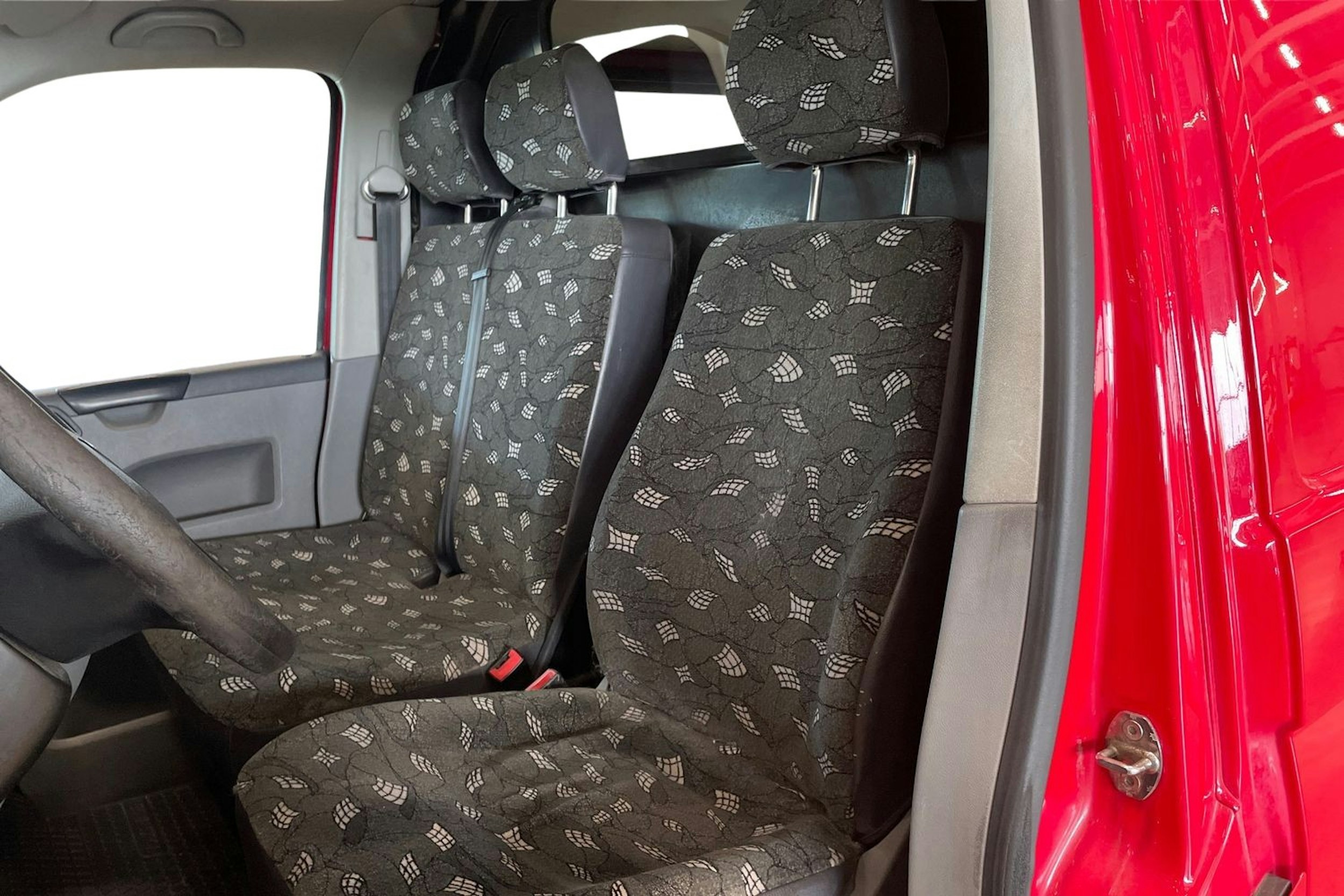 punainen Volkswagen Transporter 2009 kuva 8.