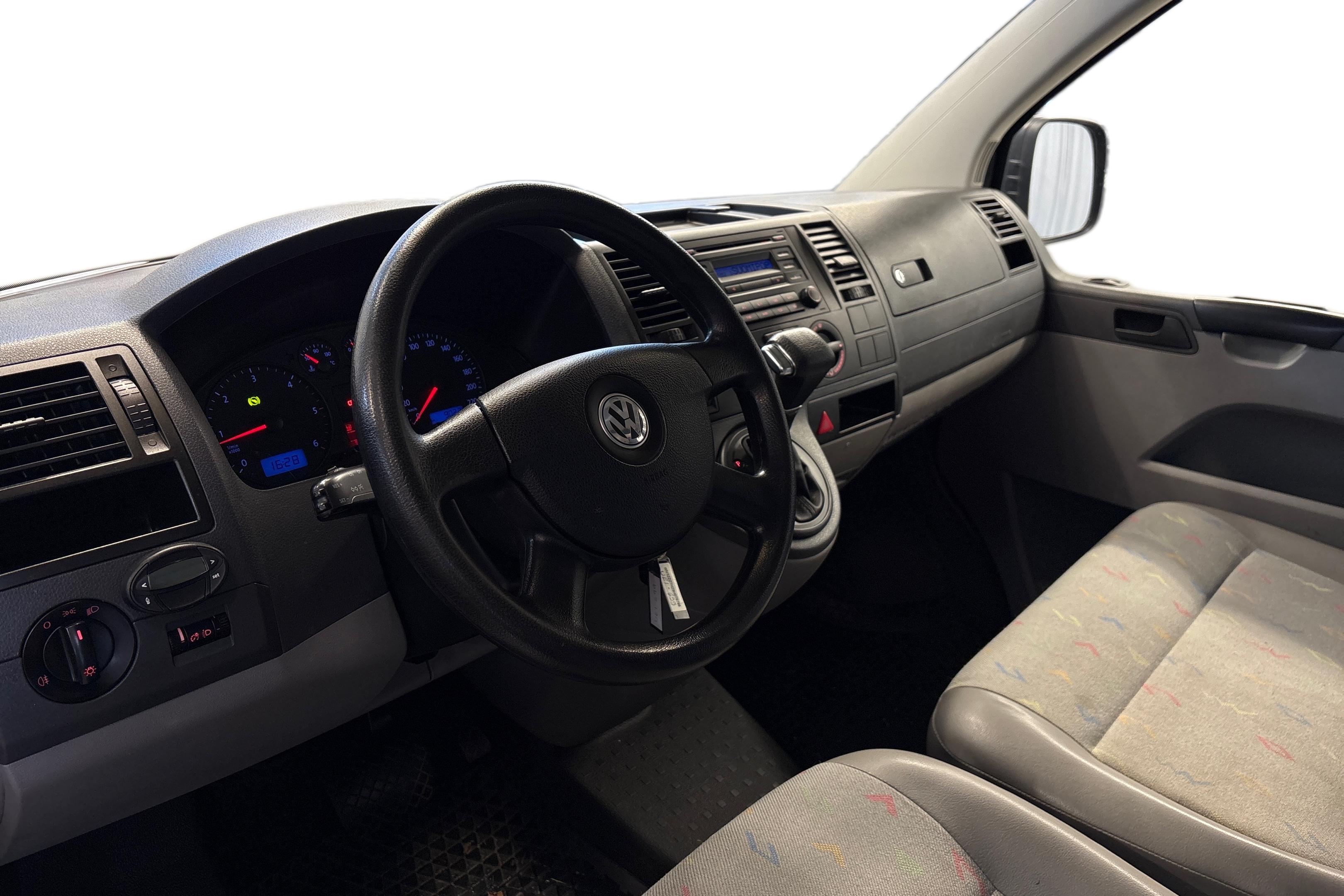 Volkswagen Transporter 2009, kuva 3/10