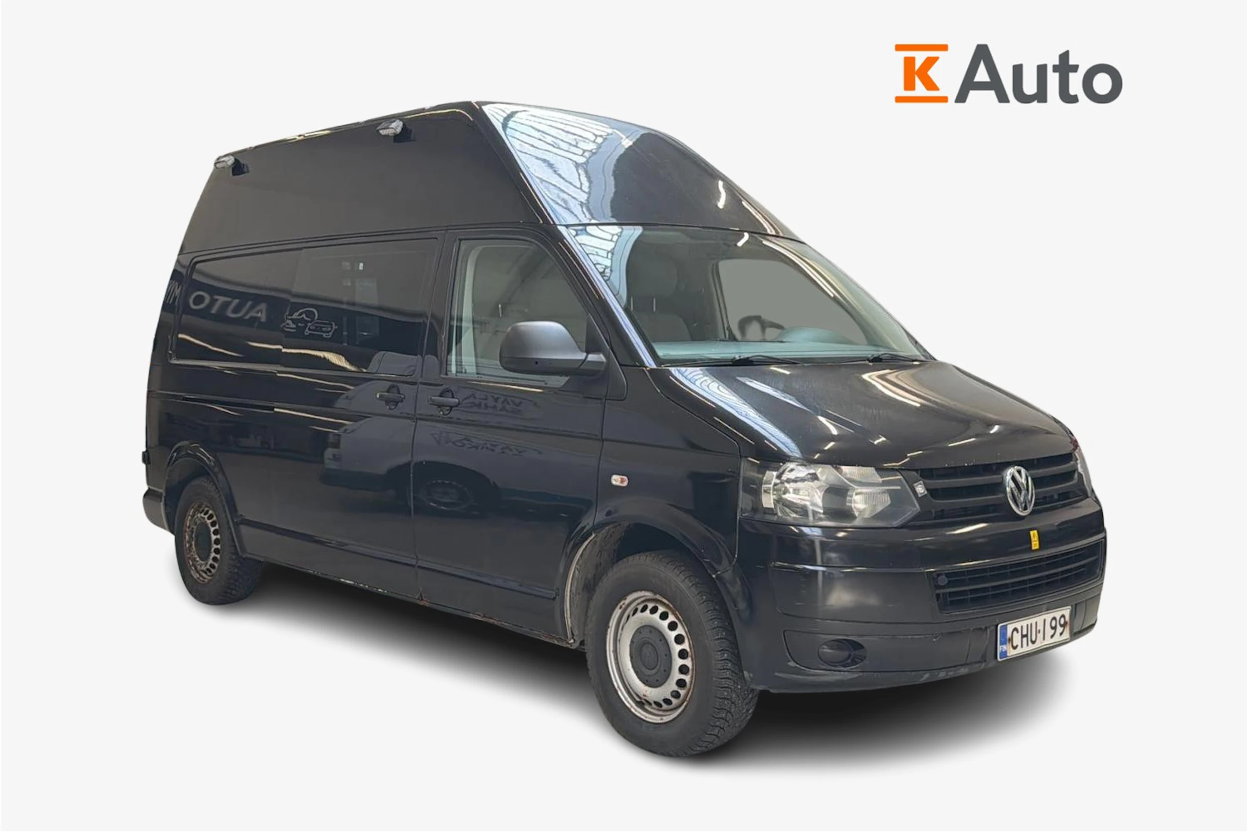 valkoinen Volkswagen Transporter 2010 kuva 1.