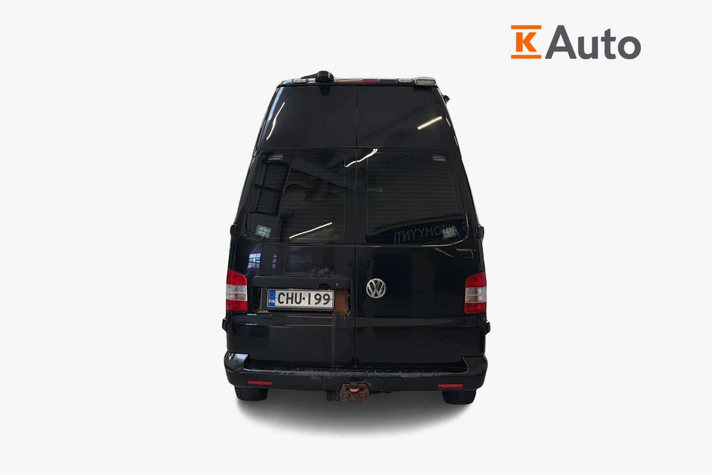 valkoinen Volkswagen Transporter 2010 kuva 3.