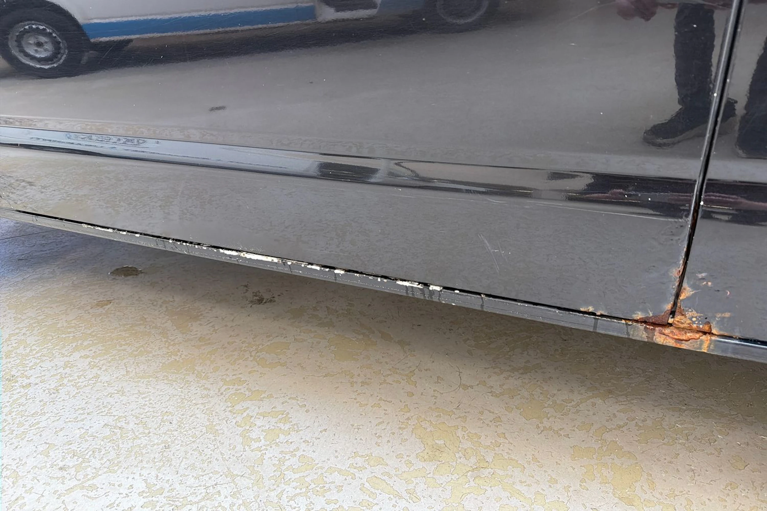 valkoinen Volkswagen Transporter 2010 kuva 27.