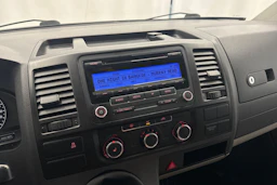 musta Volkswagen Transporter 2010 kuva 13.
