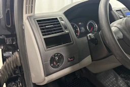 musta Volkswagen Transporter 2010 kuva 17.