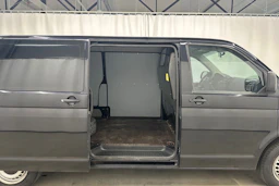 musta Volkswagen Transporter 2010 kuva 19.