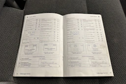 valkoinen Volkswagen Transporter 2010 kuva 36.