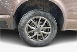 ruskea (beige) Volkswagen Transporter 2010 kuva 9.