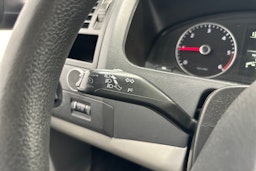 harmaa Volkswagen Transporter 2010 kuva 12.