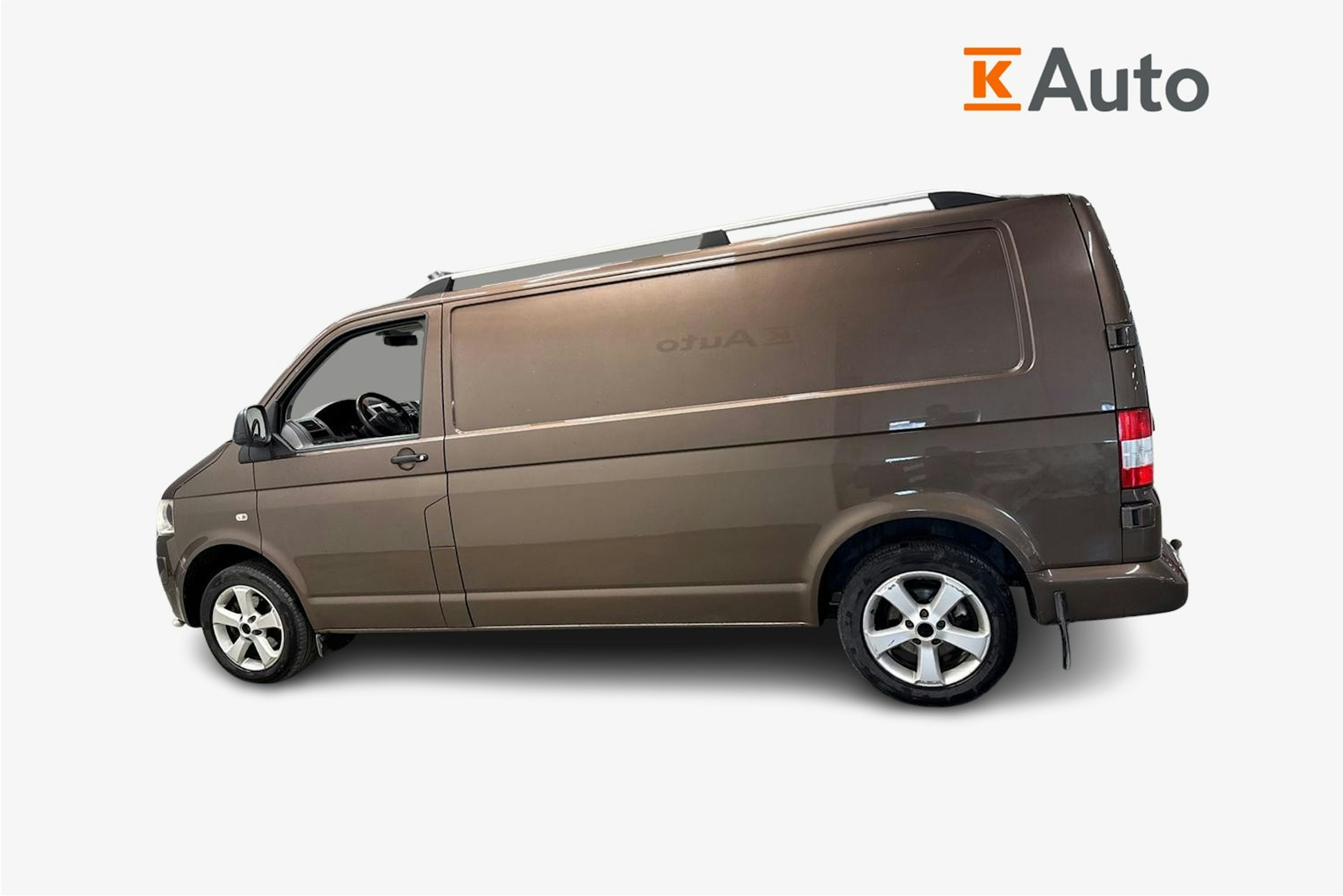ruskea (beige) Volkswagen Transporter 2010 kuva 7.