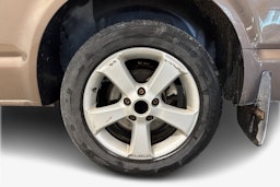ruskea (beige) Volkswagen Transporter 2010 kuva 11.