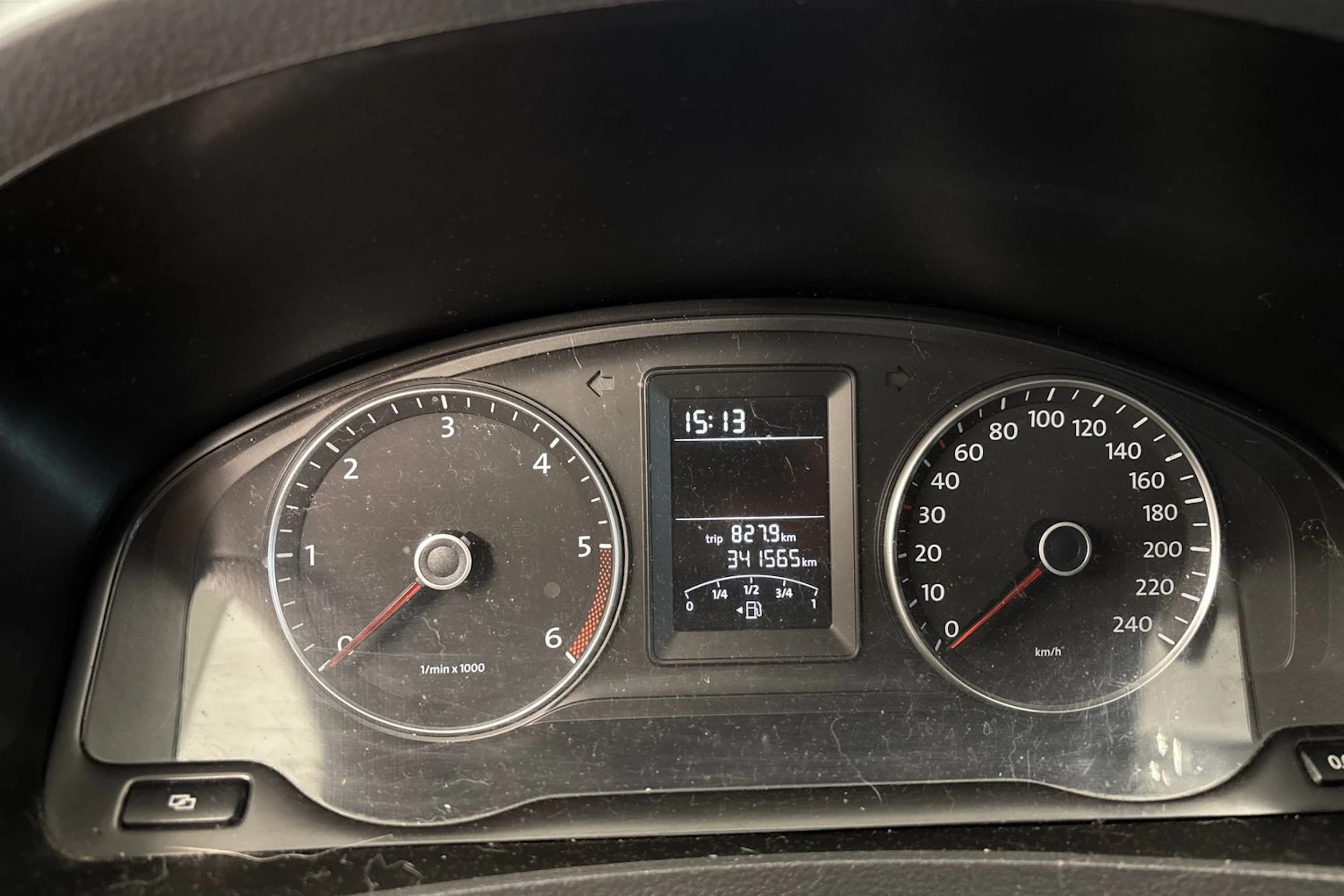 harmaa Volkswagen Transporter 2010 kuva 28.
