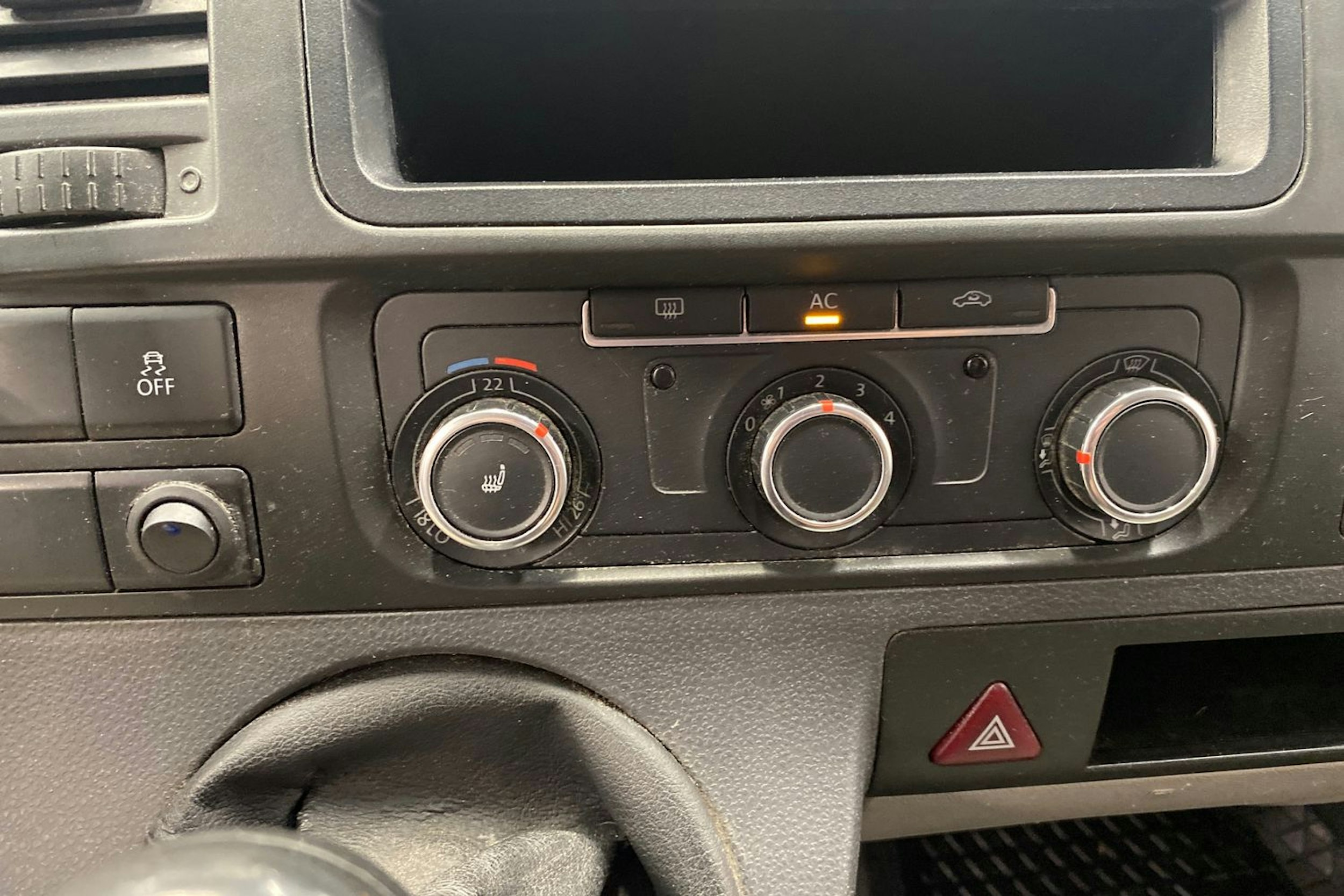 sininen Volkswagen Transporter 2010 kuva 16.
