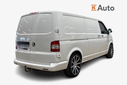valkoinen Volkswagen Transporter 2010 kuva 2.