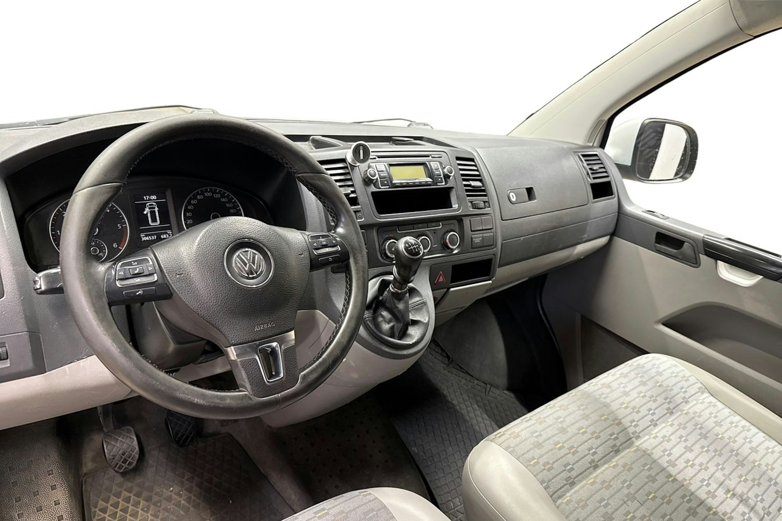 valkoinen Volkswagen Transporter 2010 kuva 9.