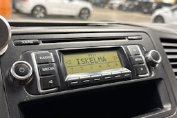 valkoinen Volkswagen Transporter 2010 kuva 17.