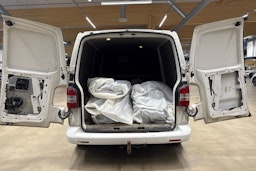 valkoinen Volkswagen Transporter 2010 kuva 20.