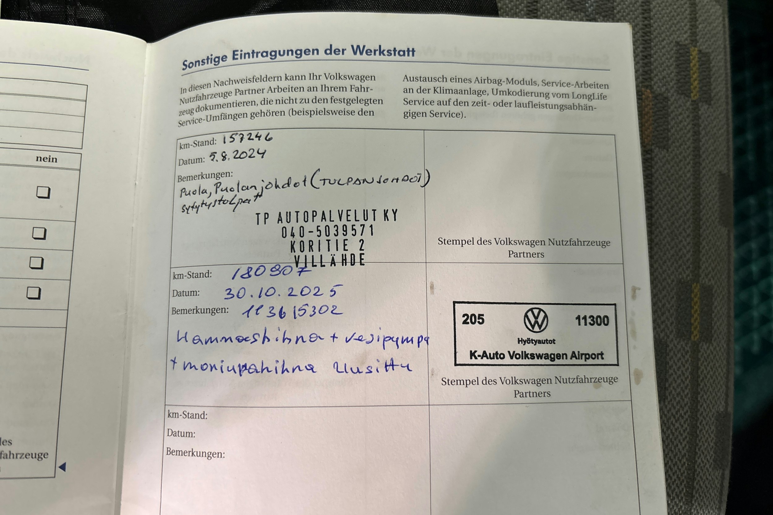 valkoinen Volkswagen Transporter 2011 kuva 19.