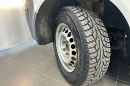 valkoinen Volkswagen Transporter 2011 kuva 19.