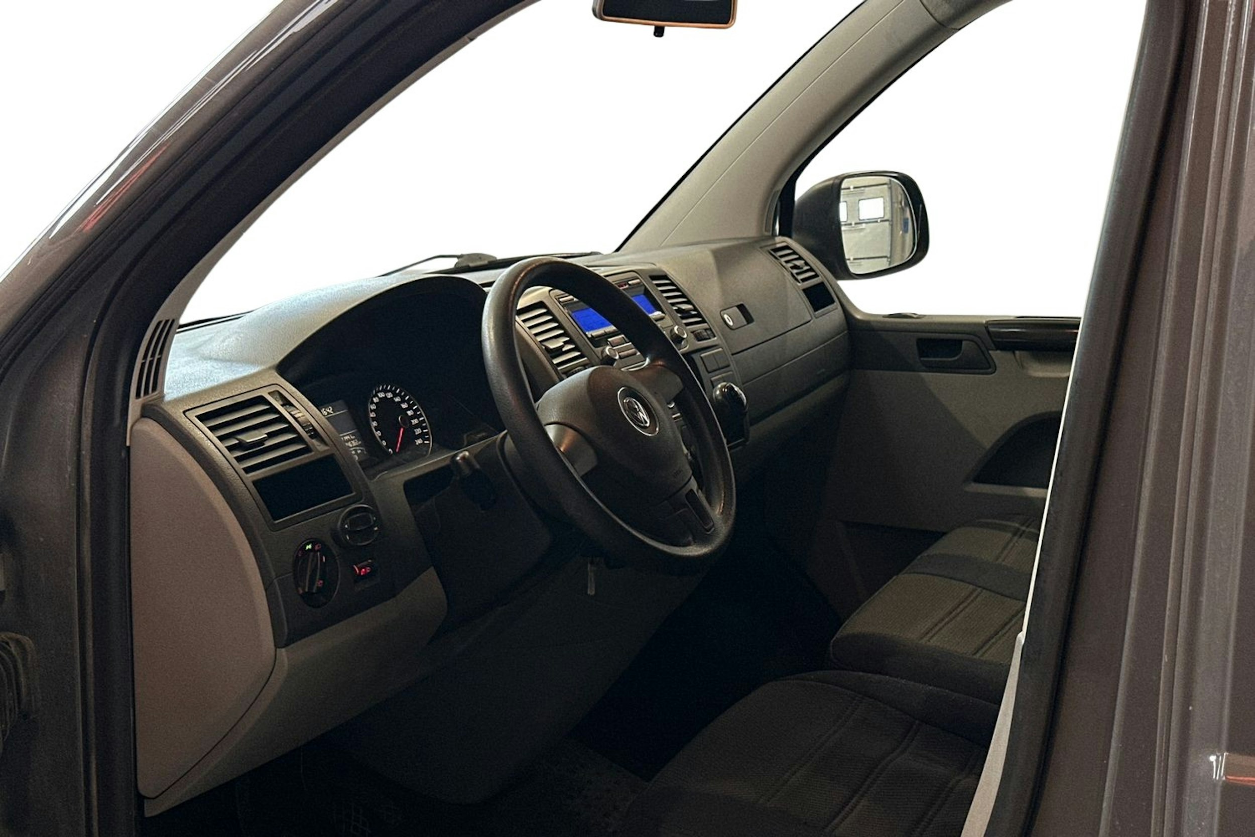 harmaa Volkswagen Transporter 2011 kuva 3.