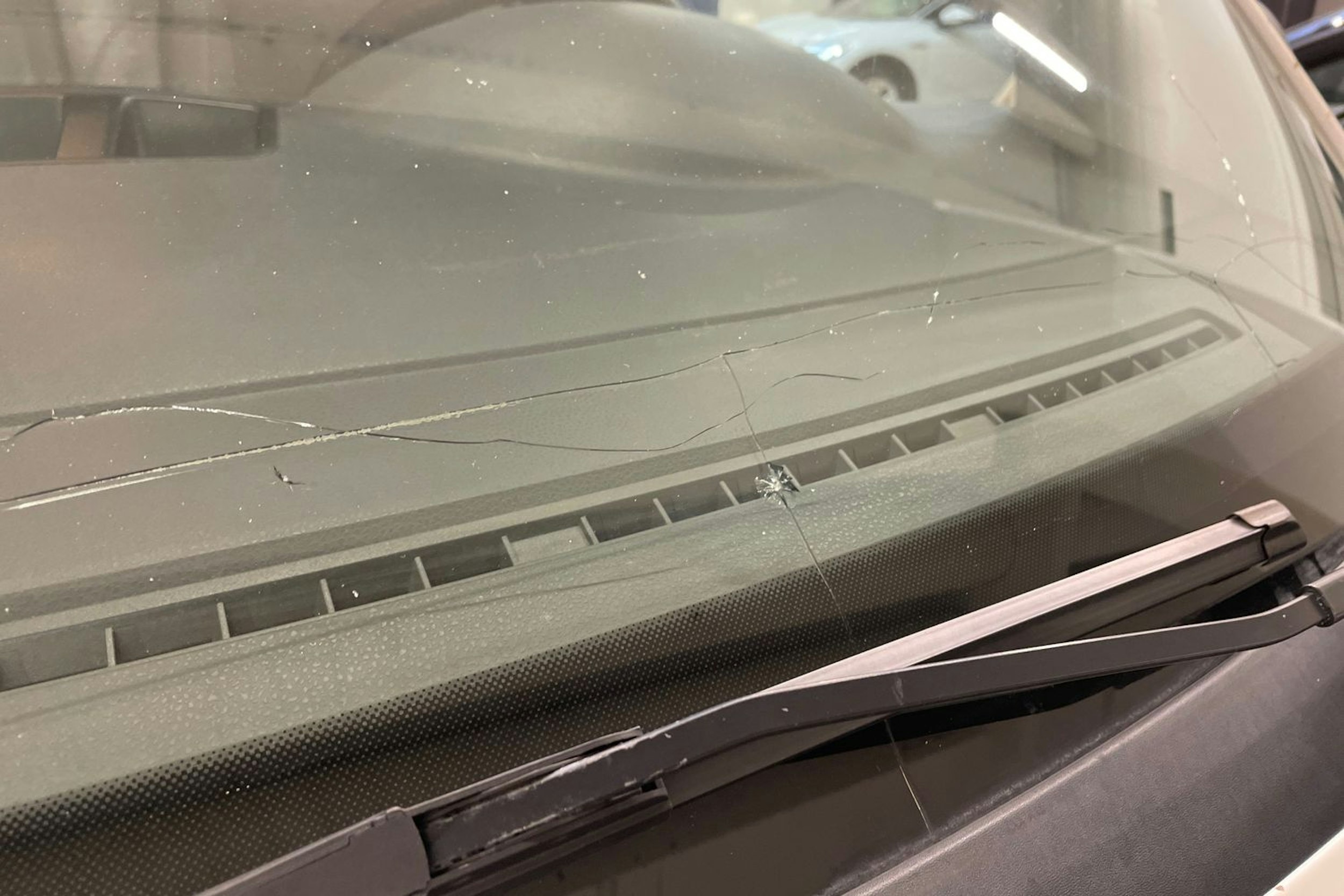 valkoinen Volkswagen Transporter 2011 kuva 20.