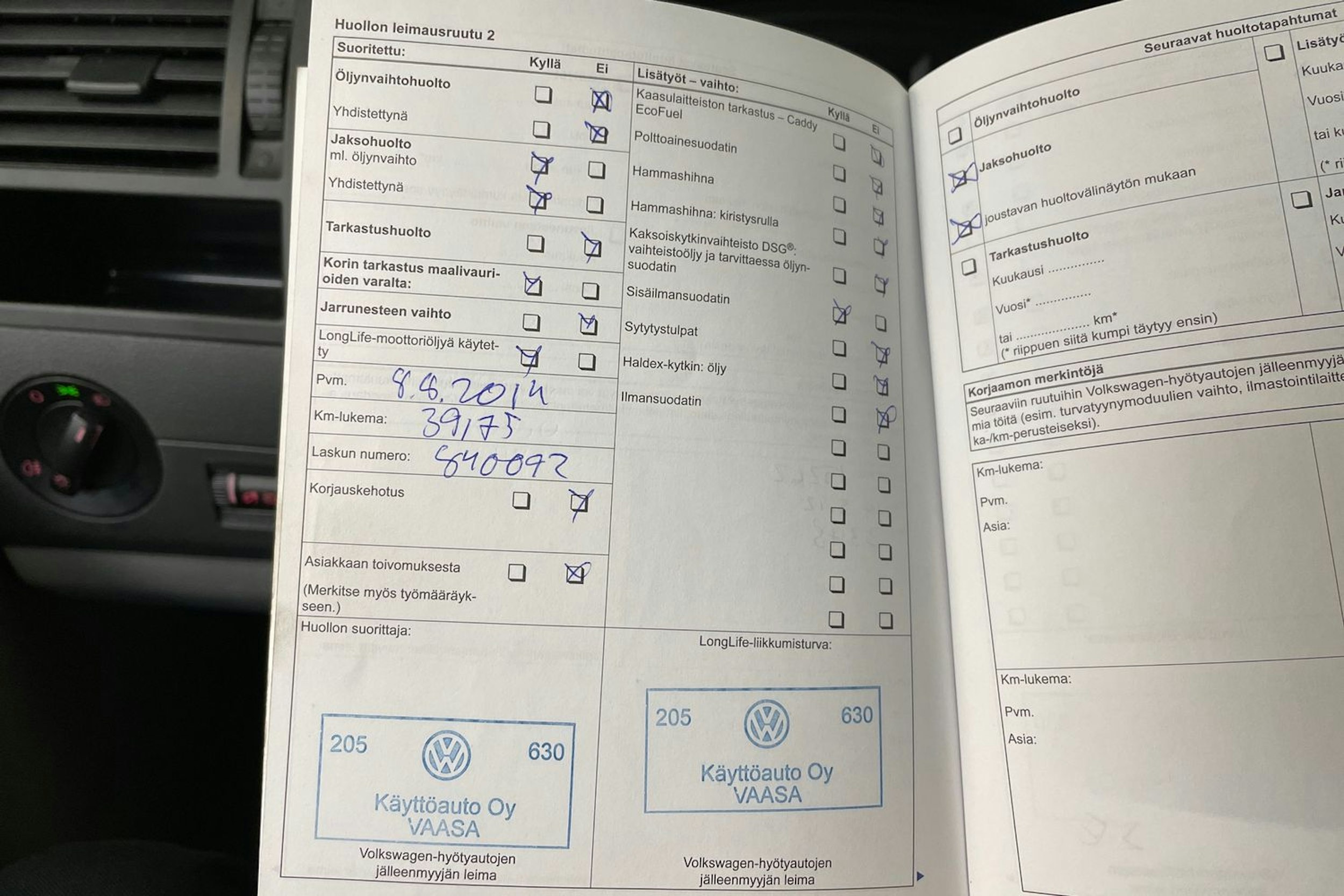 valkoinen Volkswagen Transporter 2011 kuva 35.