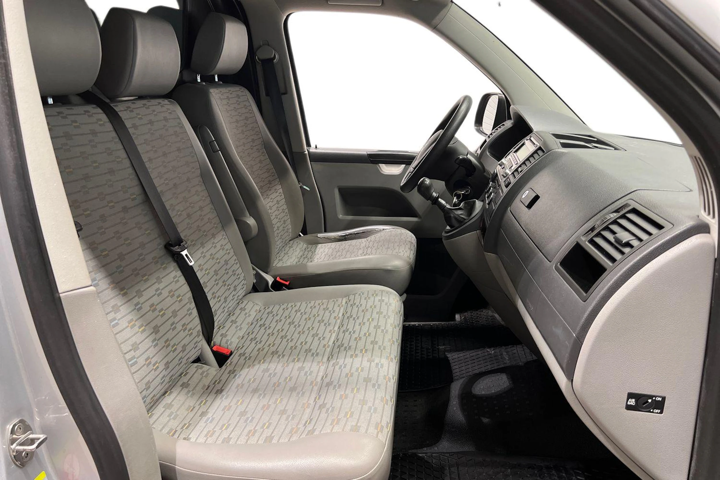 Harmaa Volkswagen TRANSPORTER 2011 kuva 8.