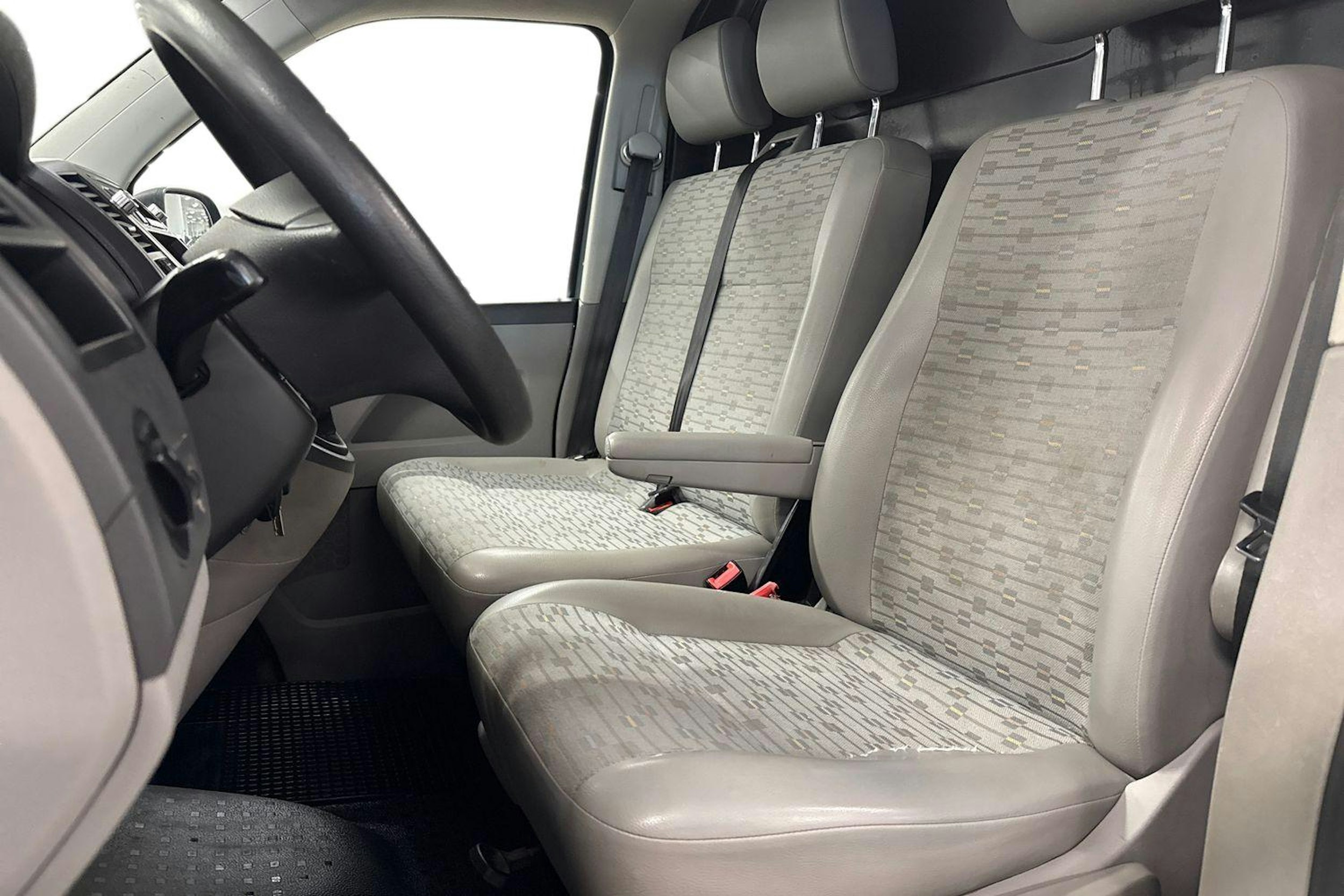 Harmaa Volkswagen TRANSPORTER 2011 kuva 8.