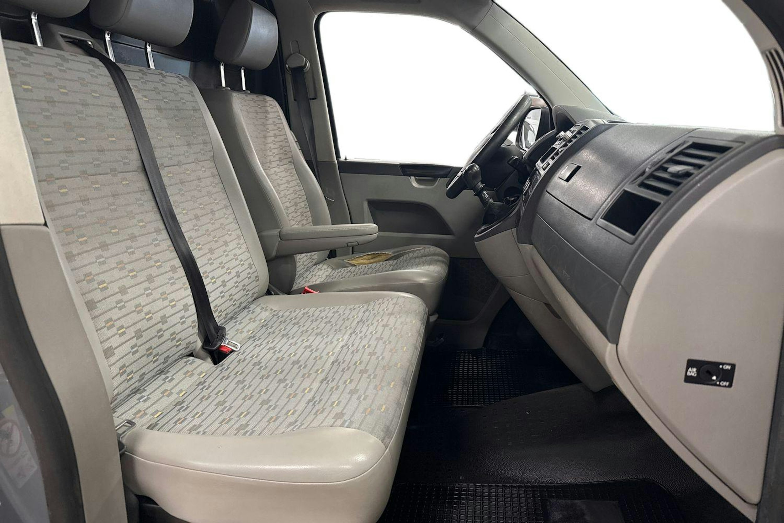 Harmaa Volkswagen TRANSPORTER 2011 kuva 10.