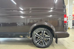 Ruskea (beige) Volkswagen TRANSPORTER 2011 kuva 27.