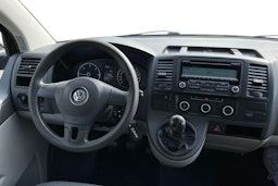 Musta Volkswagen TRANSPORTER 2011 kuva 9.